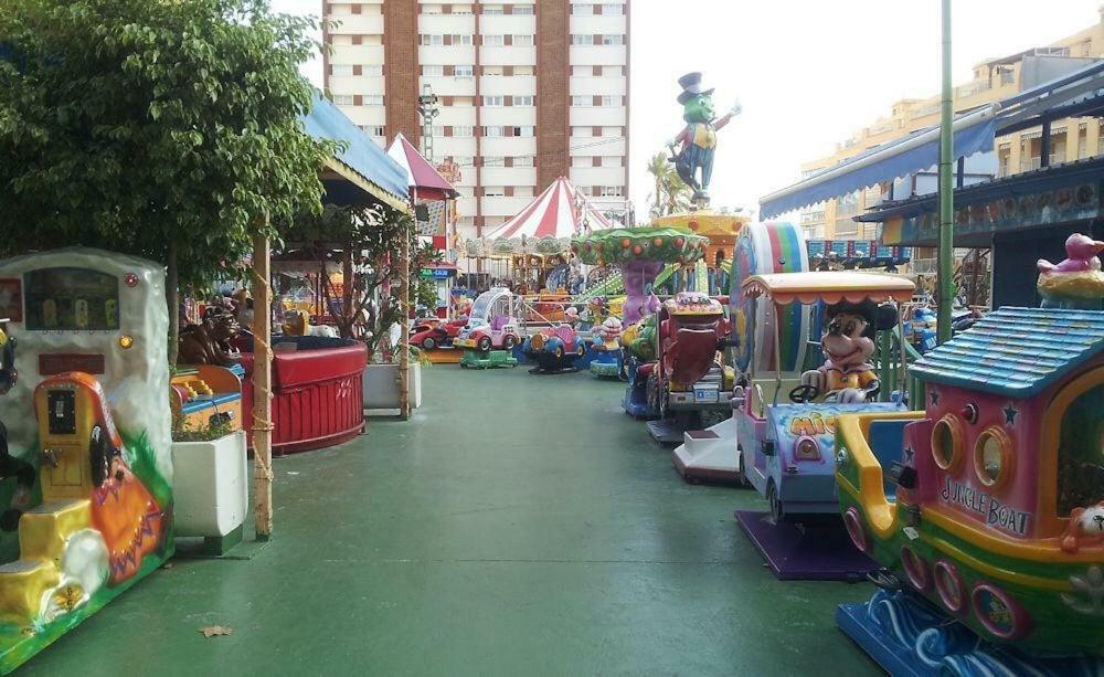 Cometa Center Benidorm Exterior photo